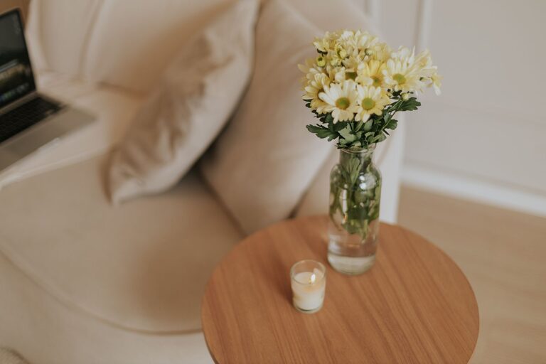 Tips for Creating a Cozy and Inviting Home Office Space